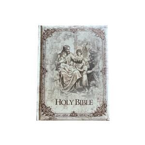 Large Holy Bible King James Version Family Heritage Edition World Publishing